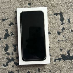 Apple iPhone SE 3rd Gen ( Perfect Condition) Unlocked For T-Mobile 