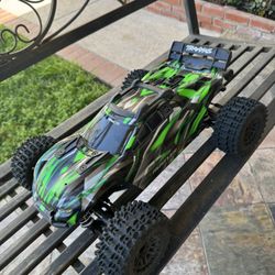 Traxxas Ultimate Rustler 4x4 