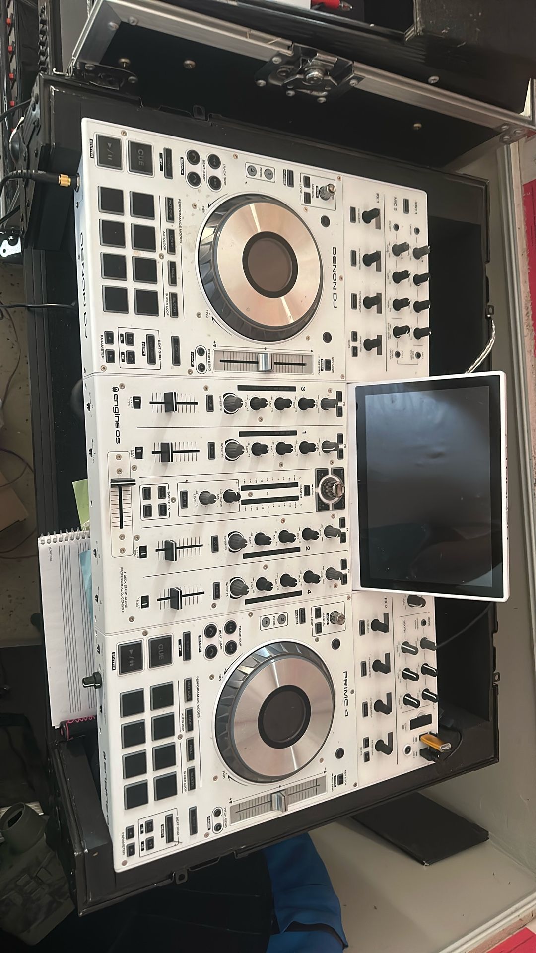 DJ Equipment Denon