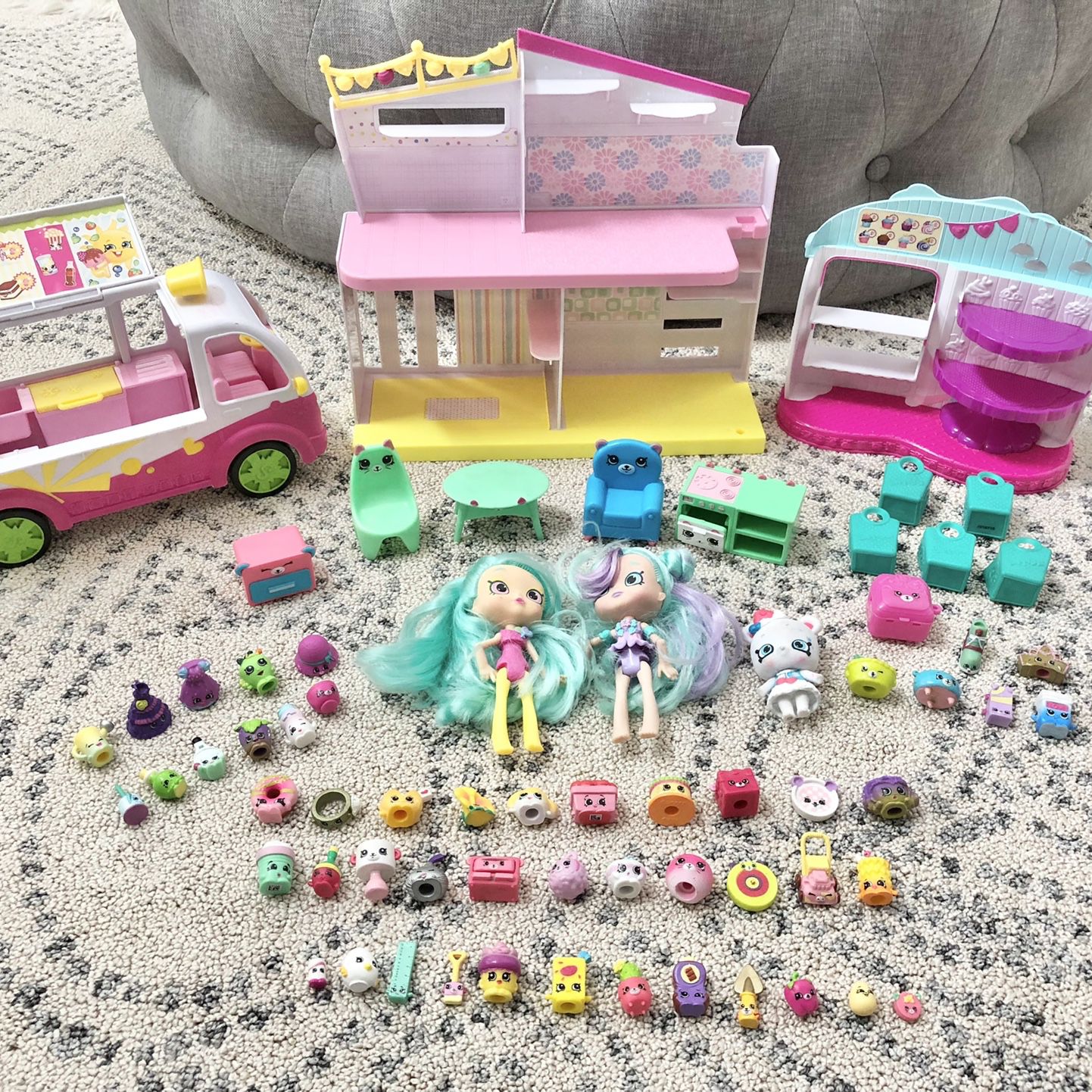 Meet the Cutie Cars Shopkins Die Cast Lot 12 Moose Rare Shopkins Cars  Excellent for Sale in Kenmore, WA - OfferUp