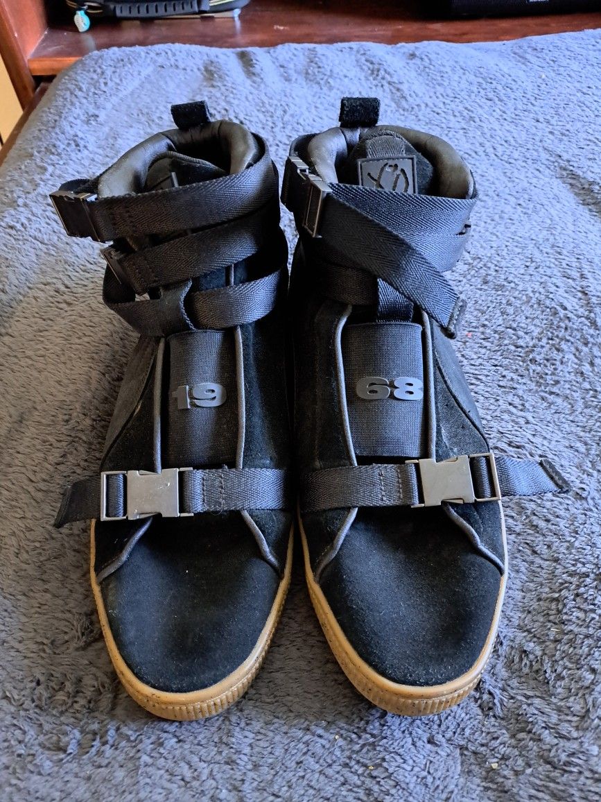 PUMA X XO (The WEEKND) shoes