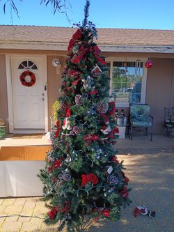 Christmas Tree 7 1/2 Feet