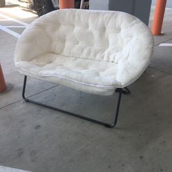 Love Seat  Folding 