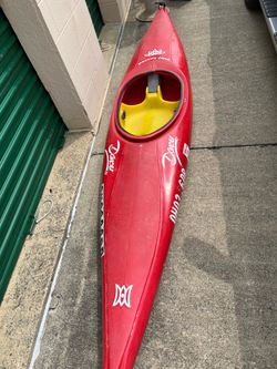 Dancer Perception Kayak