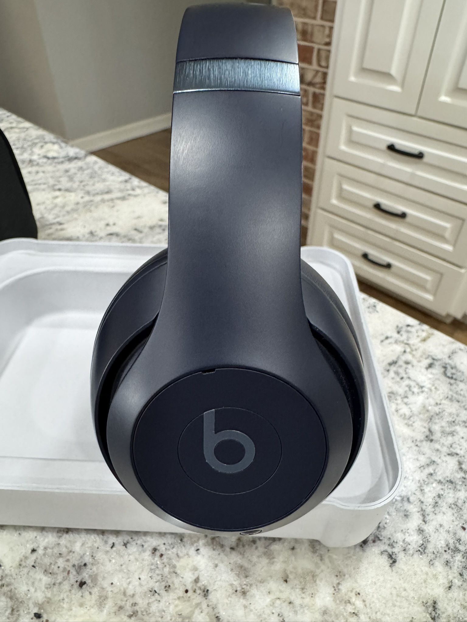 Beats Studio Pro 