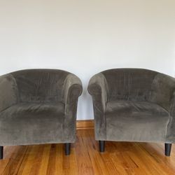 Accent Chairs 