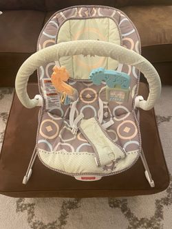 Fisher Price Comfy Time Bouncer Lightweight
