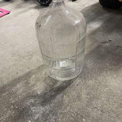 5 Gallon Glass Car Boys