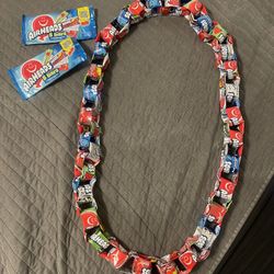 60 Count Candy Lei