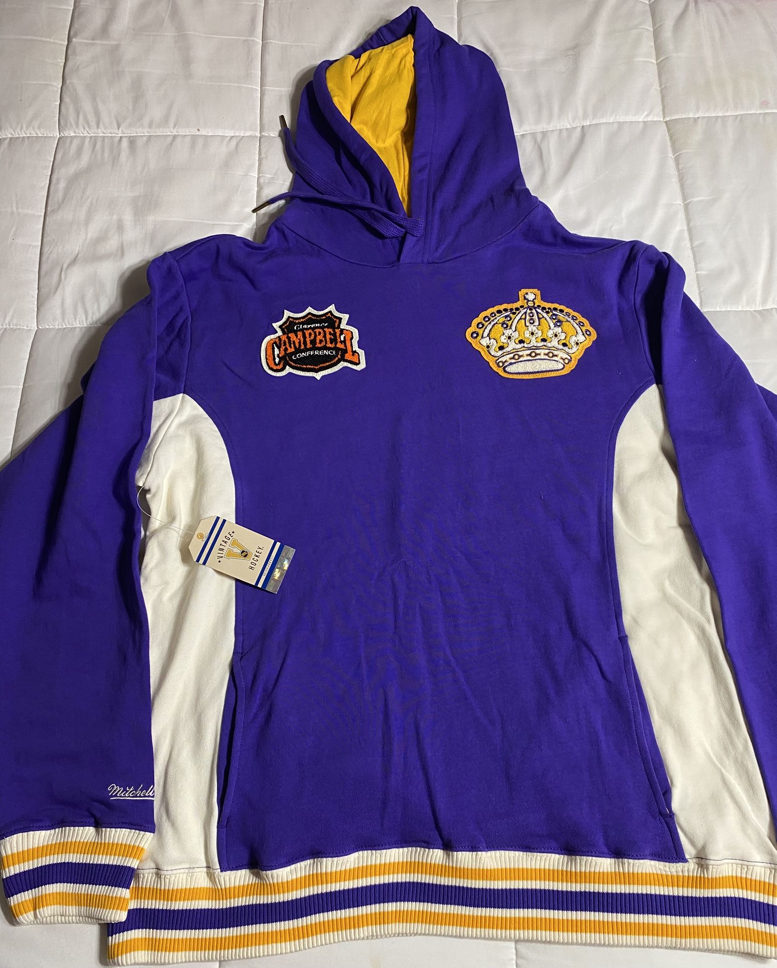 Los Angeles Kings M&N Vintage Large Sweater