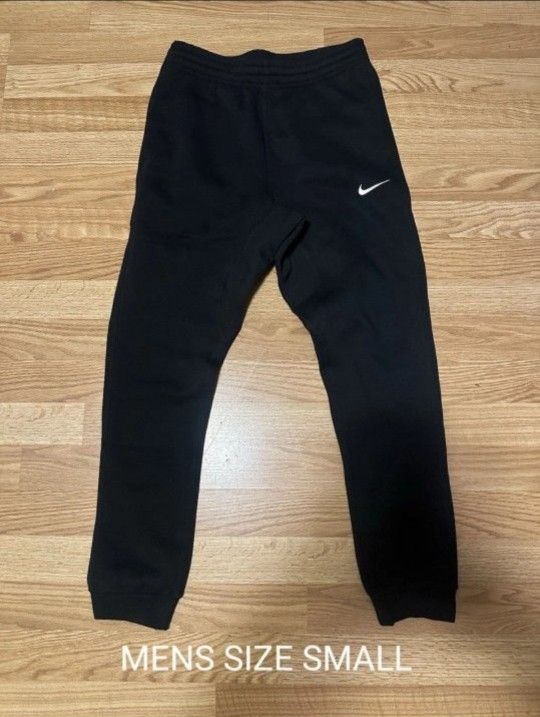 NIKE FLEECE TAPERED JOGGERS MENS SIZE SMALL