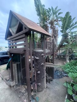 FREE!!!!!! Kids Playground