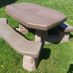 Step 2 Naturals Kids Outdoor Picnic Table 