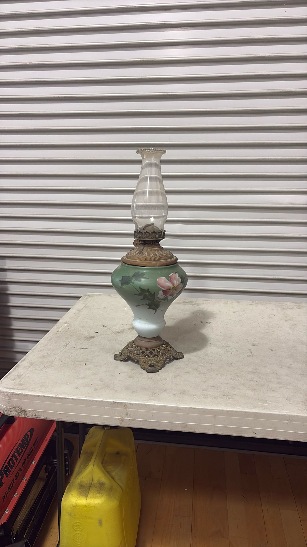 Victorian Style Parlor Oil Lamp