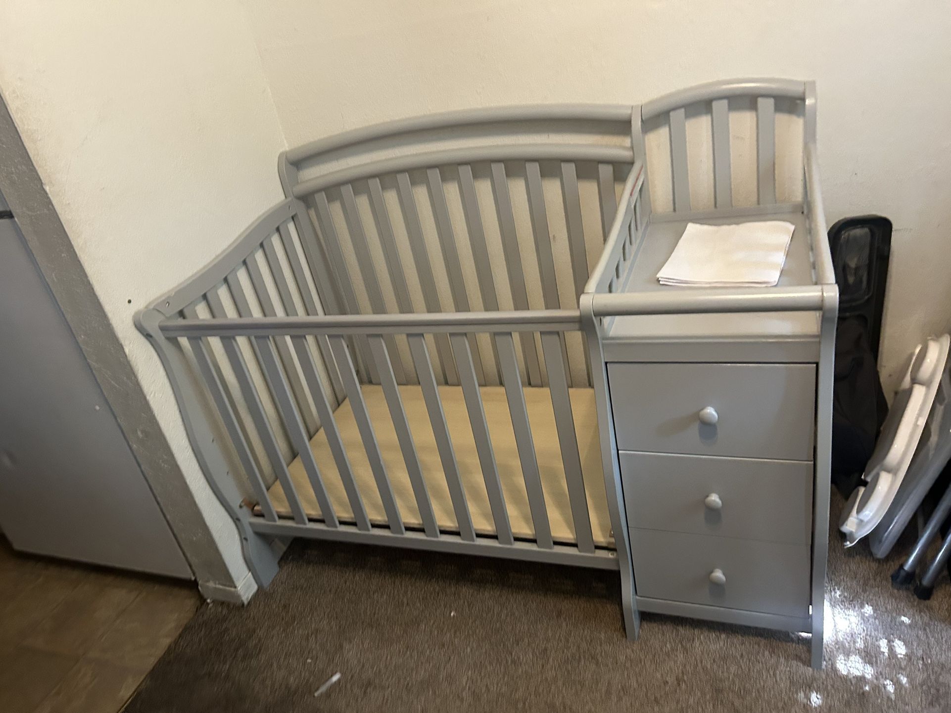 3 In 1 Dream On Me Casco Mini Crib & Changer