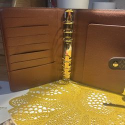 Louis Vuitton Agranda Mm