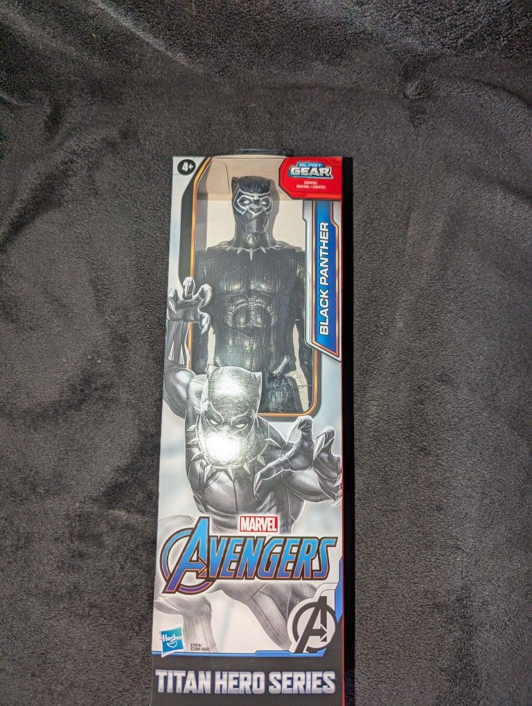 Marvel Avengers Black Panther Titan Hero Series. (New)