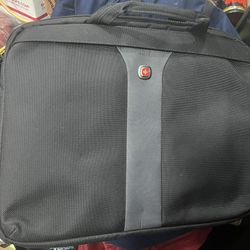 Swiss Army Gear Wenger Multi Pockets Laptop Carrying Bag Messenger Bag
