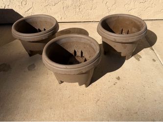 Set of 3 Bloem 12" Chocolate Round Deck Rail Planters - Fits 2x4 & 4x6 Rails