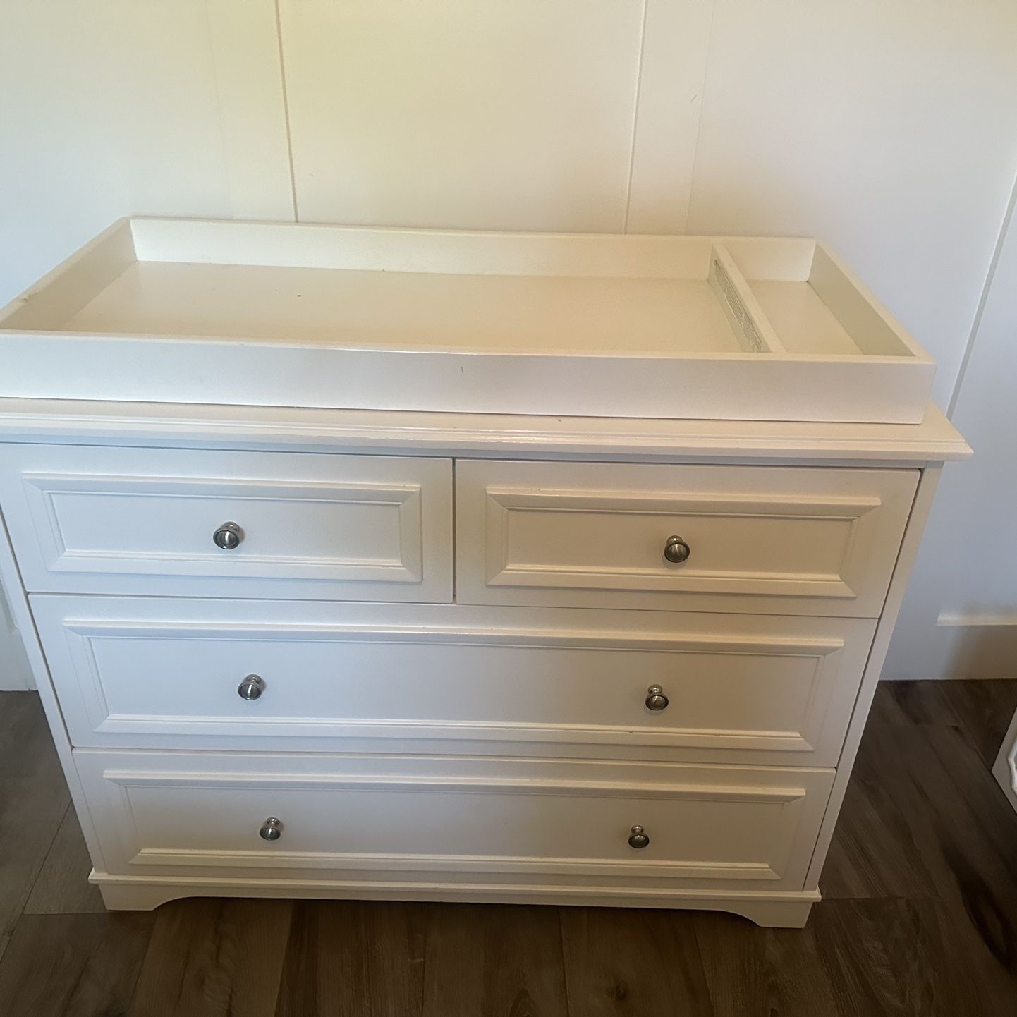 white pottery barn dresser Stratton 7-Drawer (66") Five drawers in this hardwood Pottery Barn Kids Used Kids