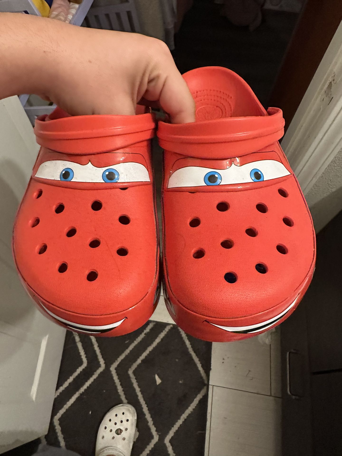 The Lightning Mcqueen Crocs, Size 10 for Sale in San Jose, CA - OfferUp