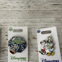 Disneyland Park PINS