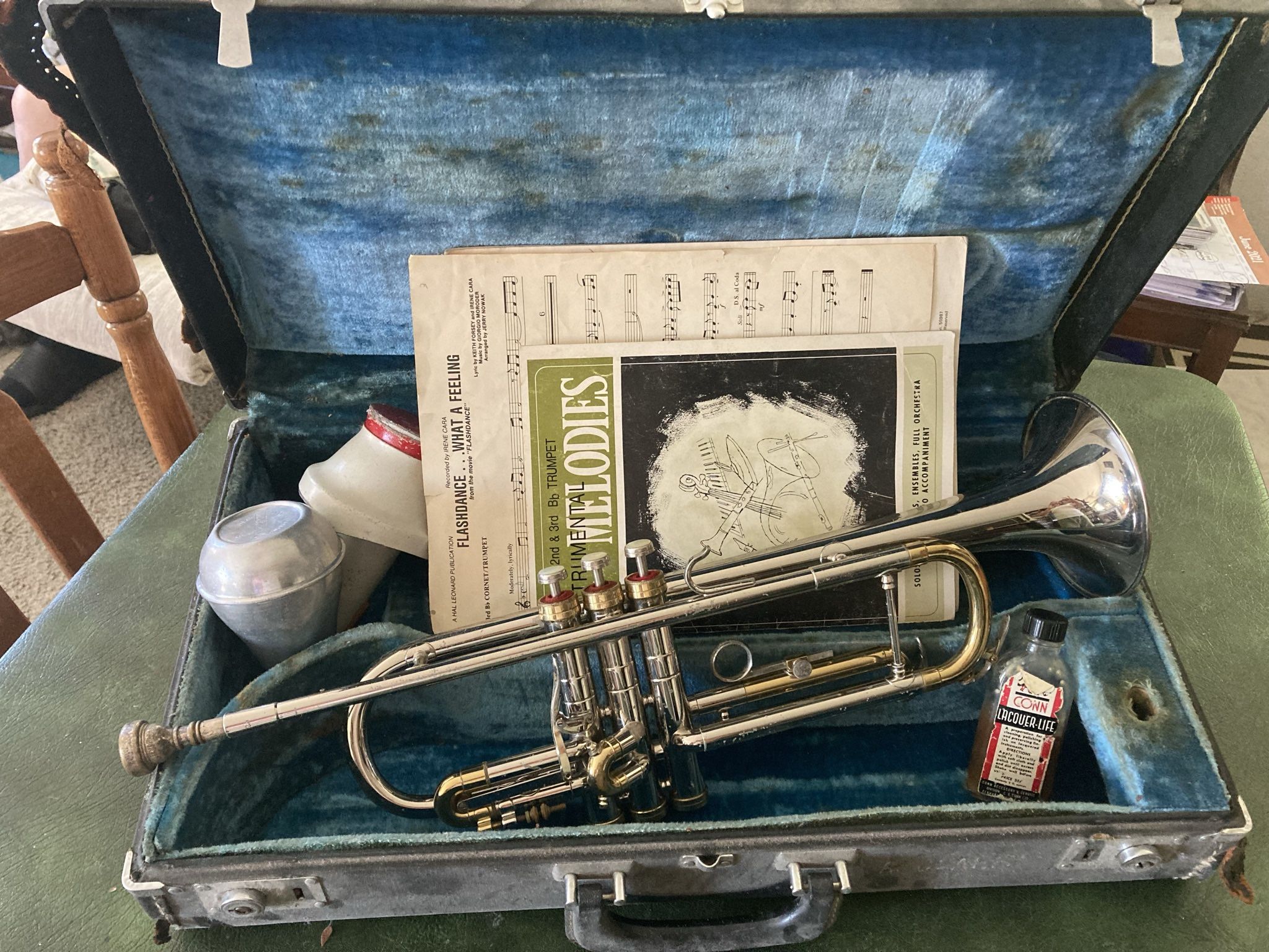 YARD SALE