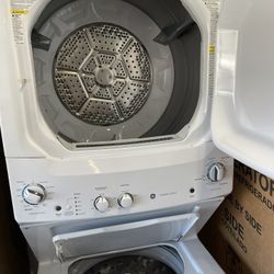 GE WASHER WITH ELECTRIC DRYER LAUNDRY CENTER NEW/SCRATCH/DENT-$850