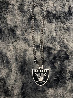 Raiders chain
