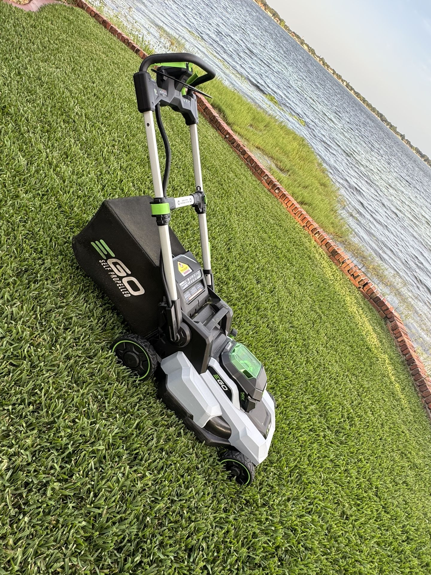 EGO Power+ 600 Series 21 in. 56 V Battery Self-Propelled Lawn Mower Kit (Battery & Charger) 6.0 AH BATTERY included