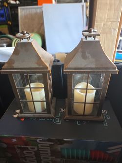2 decor lights