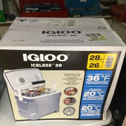 Igloo Iceless 28 Thermoelectric Travel Cooler – 28 Qt / 26L