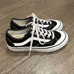 VANS Style 36 Decon Black Sneakers Women's 6