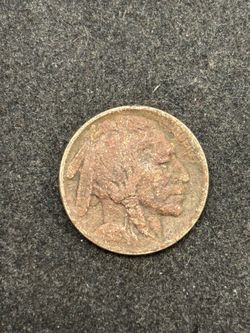 1913 Type 1 Buffalo Nickel -- KEY DATE FIRST YEAR COIN!