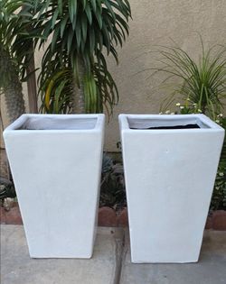 Clay pots
