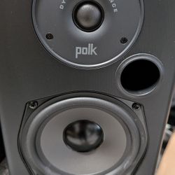 Polk T15 Bookshelf Speaker Pair