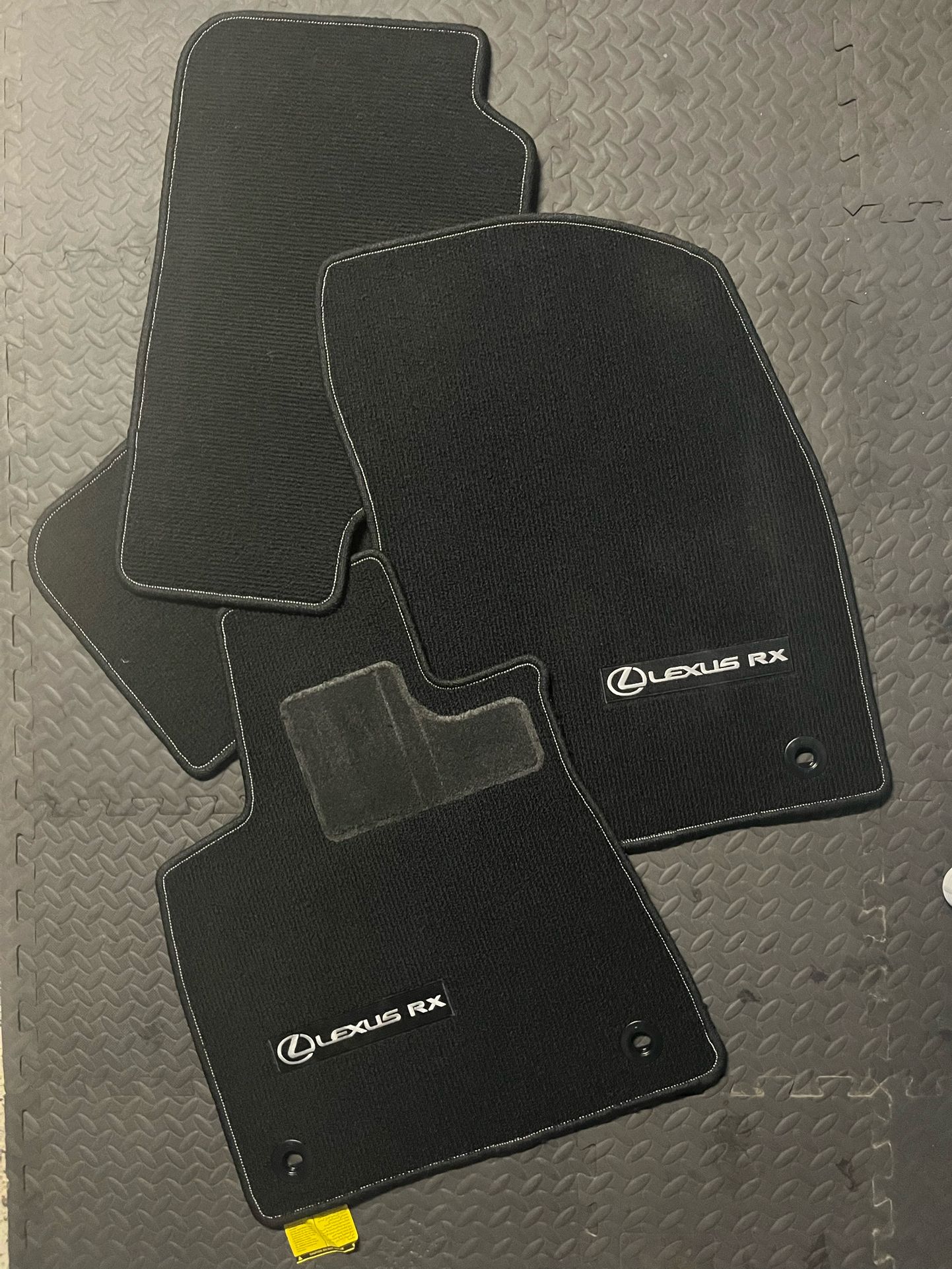 Lexus RX350 / RX450H 2016-2021 PCS 4 Black Floor Mats PT(contact info removed)1-00 Genuine OEM
