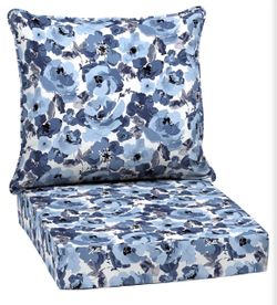 New In Box! Arden Outdoor Foam seat Cushion (Seat: 24x24x5.75) (Back: 24x21) $30 (#1419)