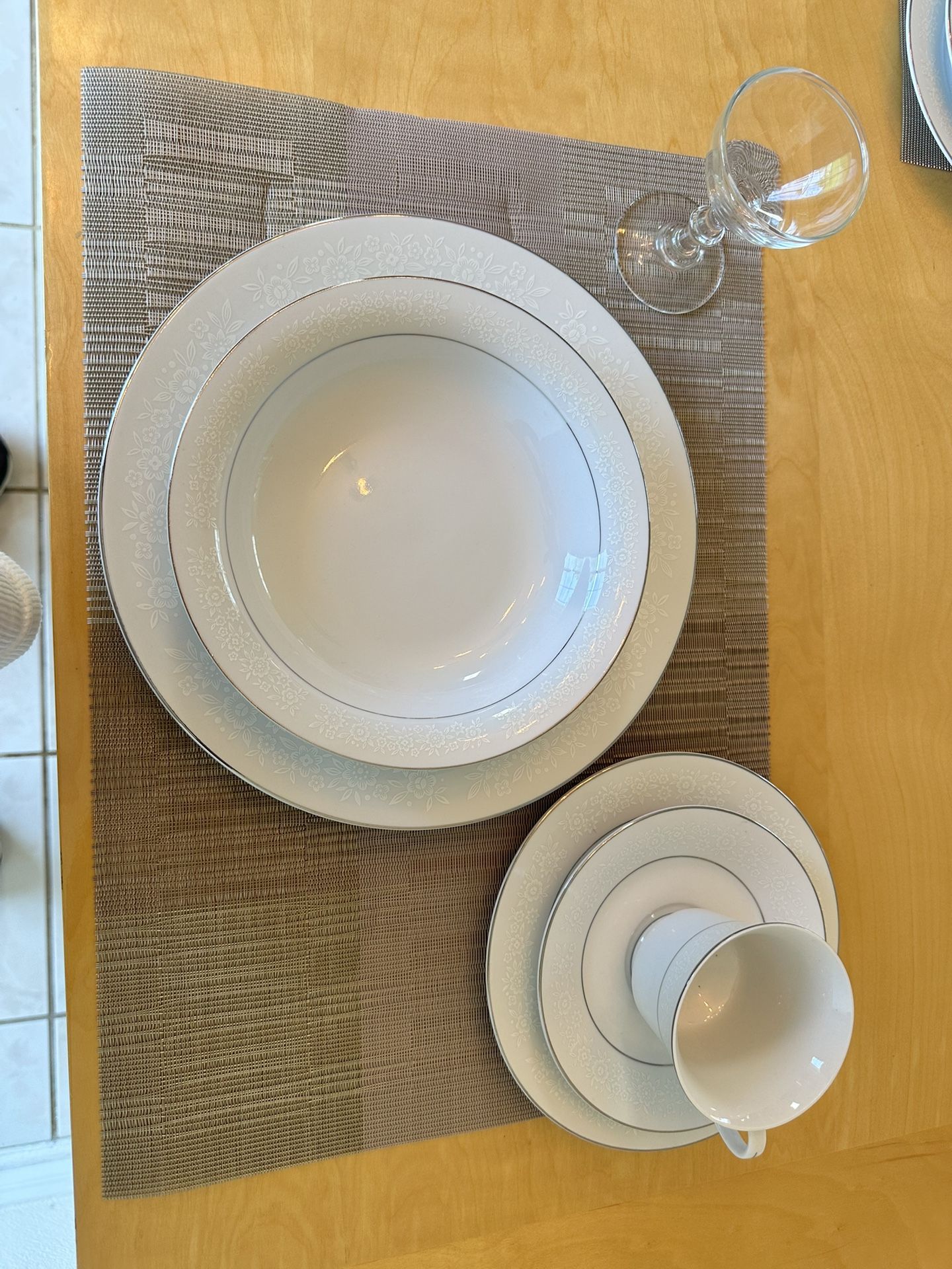 ETERNAL DYNASTY CHINA SET