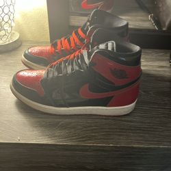 Jordan 1 Patent Bread 