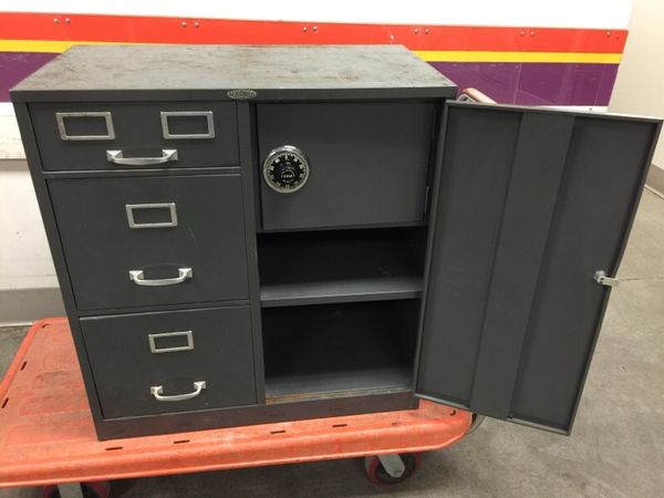 1950 S Cole Steel File Cabinet Safe Made Usa For Sale In Lake Forest Park Wa Offerup