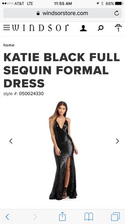 Beautiful sequined dress!