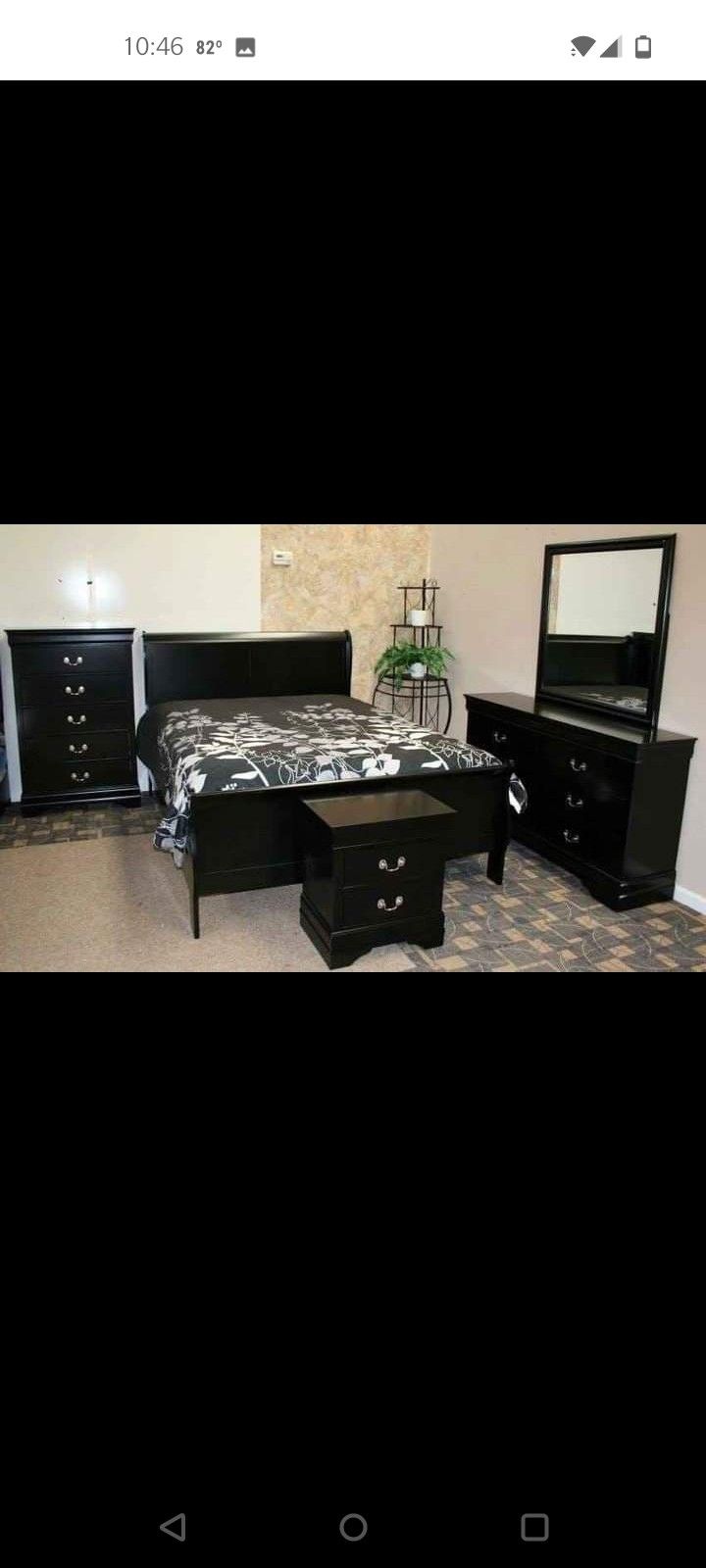 New Black Queen 5pc Bedroom Set