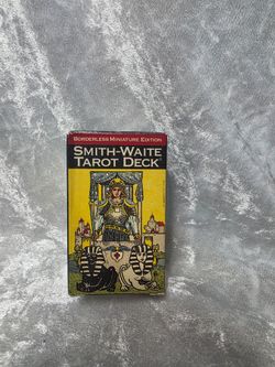 Smith-Waite Borderless Miniature Tarot Deck – Pocket Size