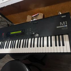 Korg M1