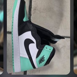 Jordan Retro 1s New (Multiple Sizes)