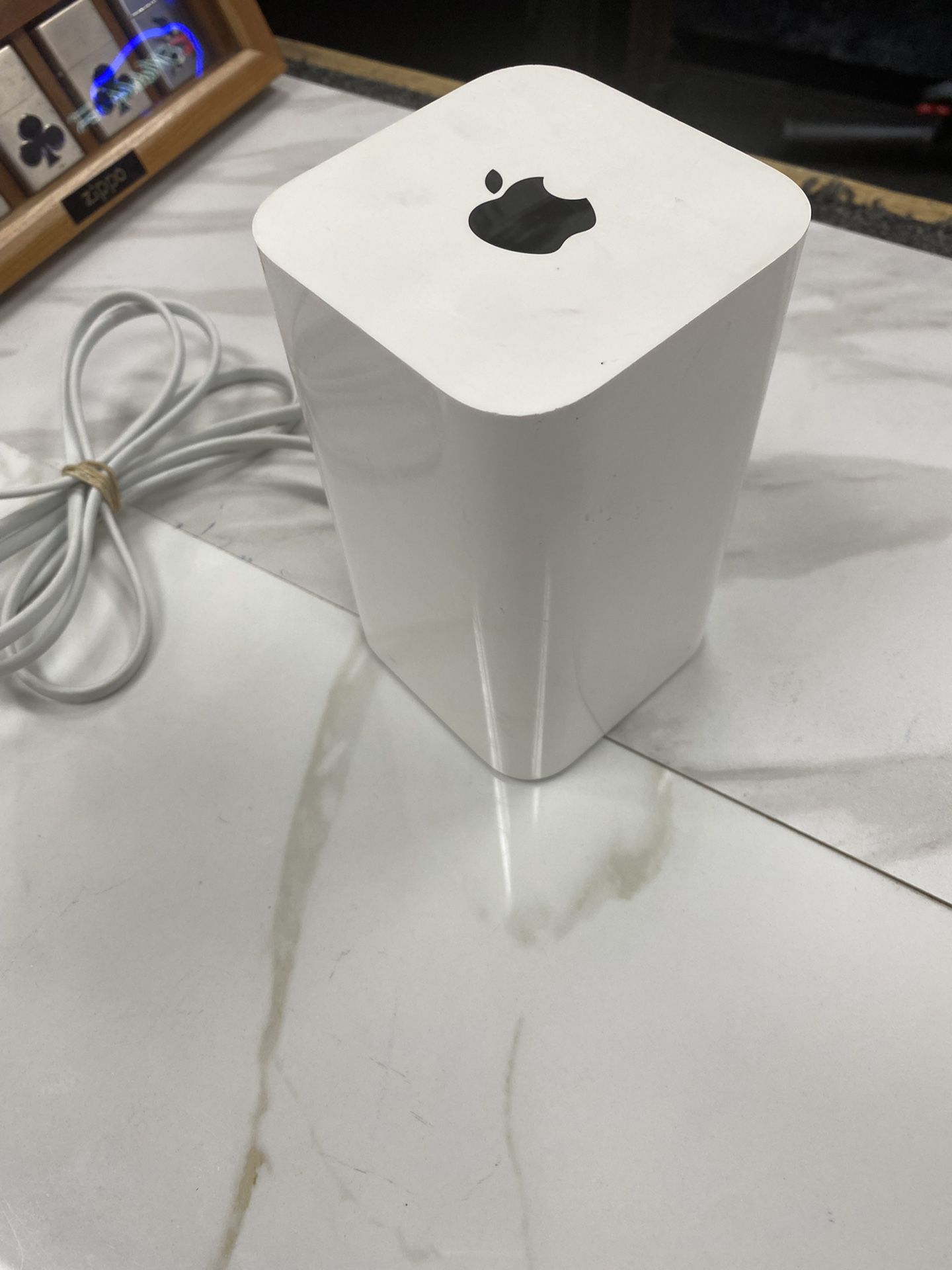 Apple Base Router 