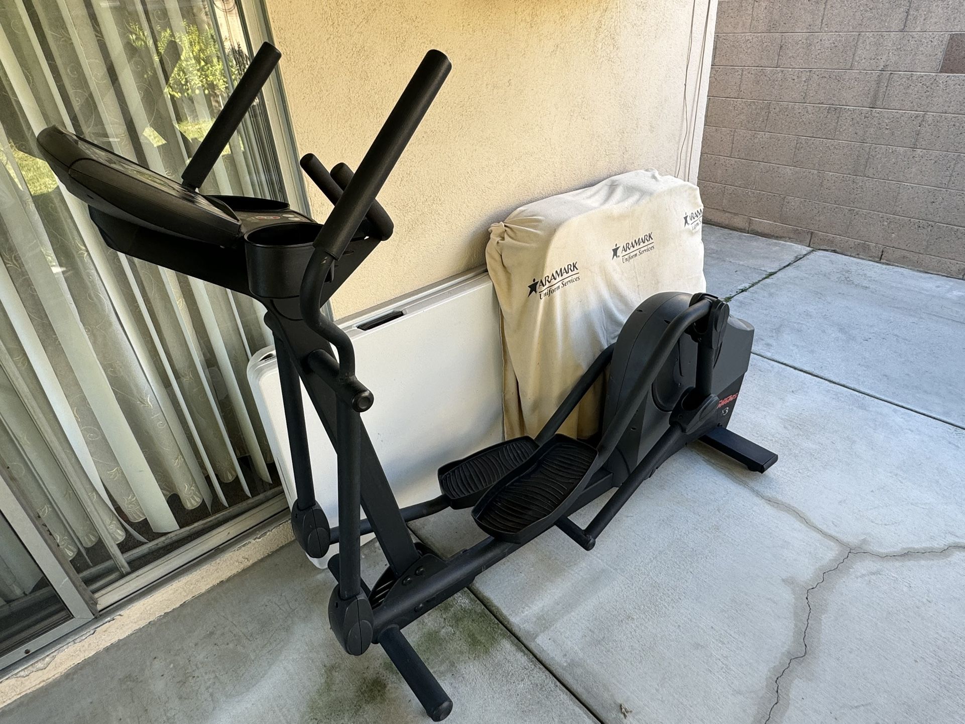 Lifefitness x3i Elliptical