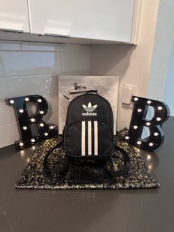 ADIDAS Backpack Women’s Black & White Mini Design Used (Authentic)