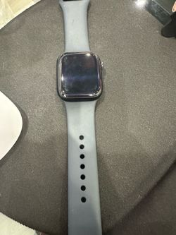 Apple Watch Series 8